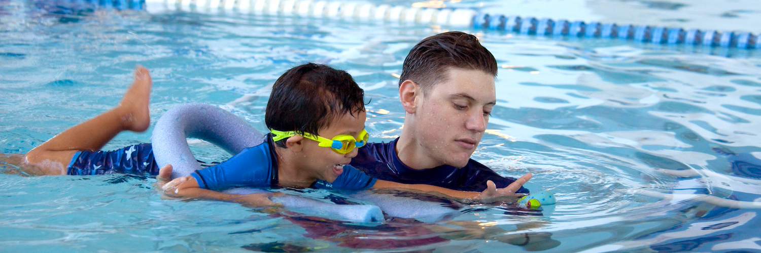 Swimming lessons banner-204